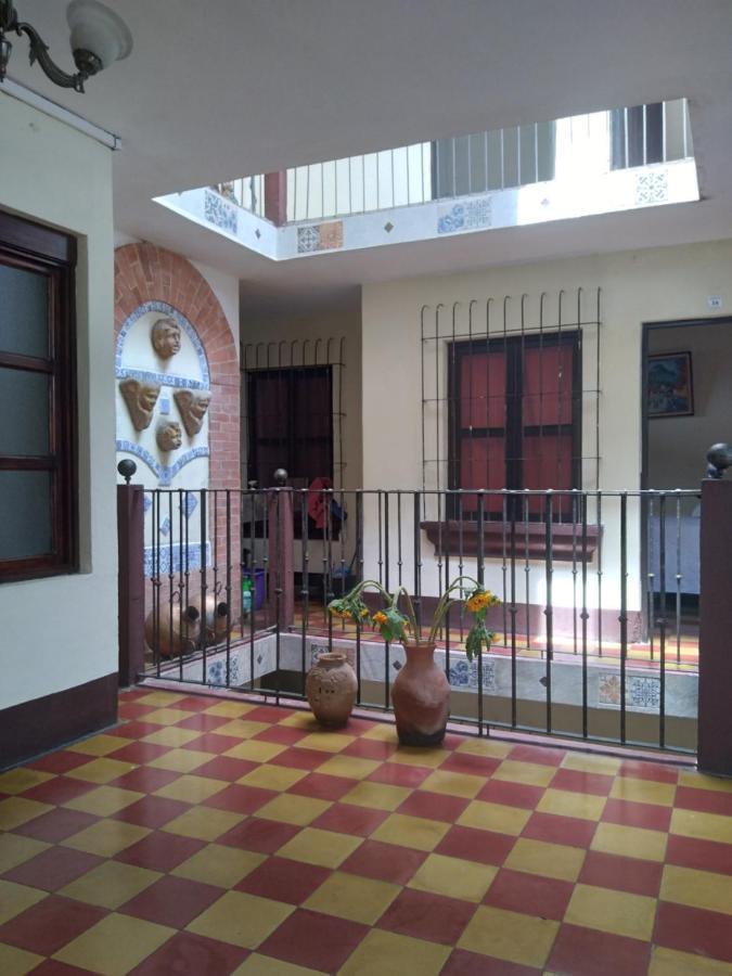 Hotel Acatenango Inn Antigua Εξωτερικό φωτογραφία